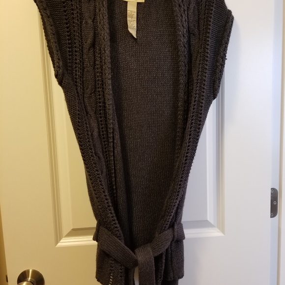 Forever 21 Knit Vest - Picture 6 of 7
